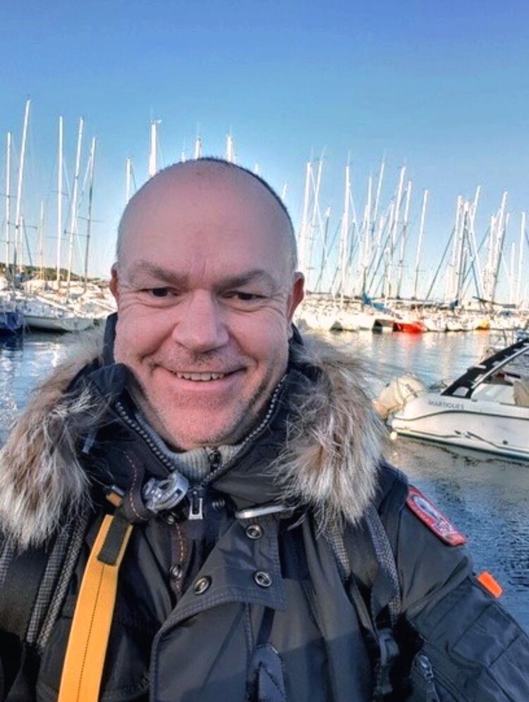 ���� 40309827 ������� ������, 51 ���, ���� ���������� � �����-����������