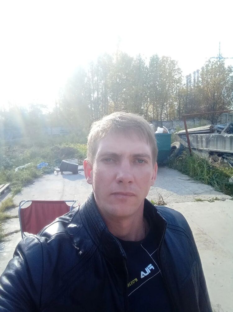  ,   NIK, 37 ,   ,   