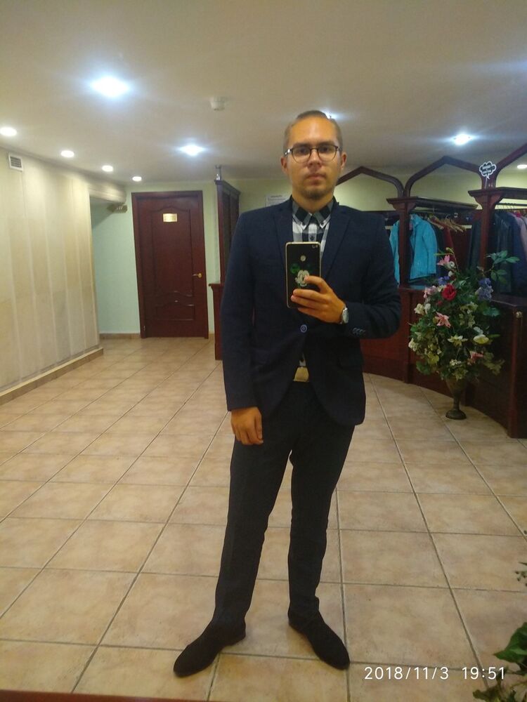  15013667  Alex, 26 ,    -