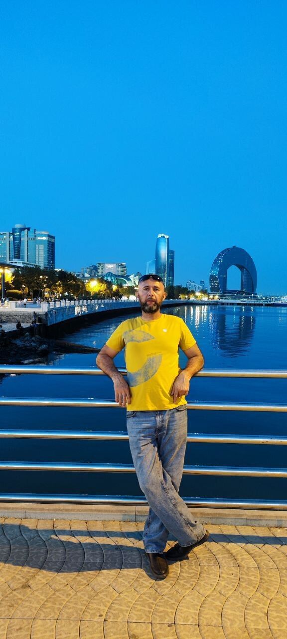  38822357  Sahib, 42 ,    