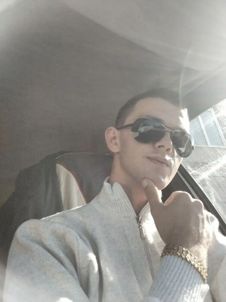  40528007  , 22 ,    