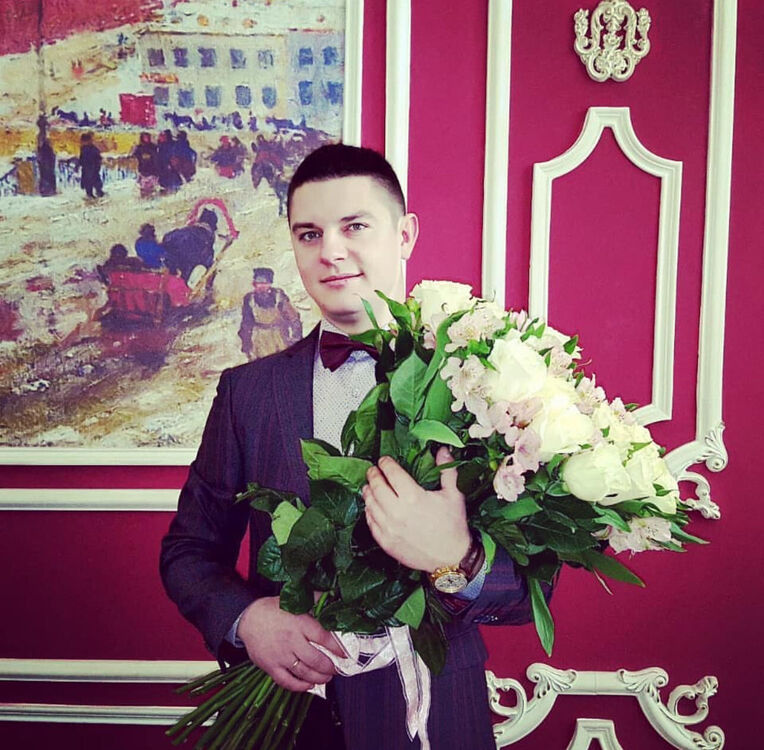 ���������� ������, ���� ������� CanisMajoris, 40 ���, ������������ ��� ������, ����� � ���������, c�������� ���������, ���������