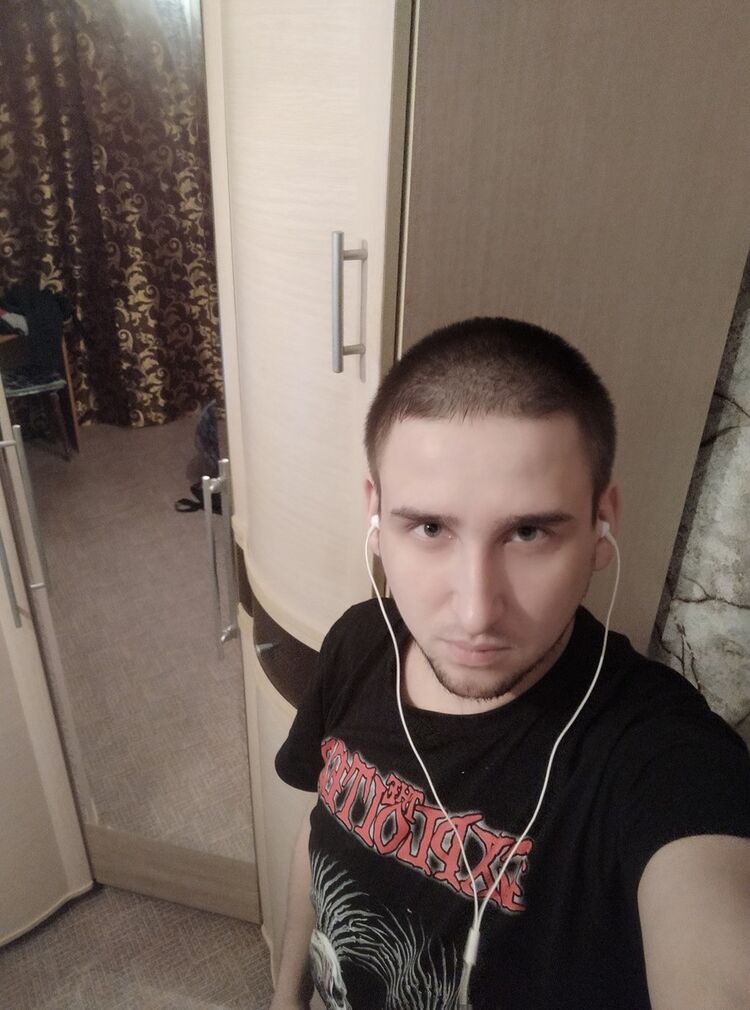  ,   Floyd Max, 34 ,   ,   , c 