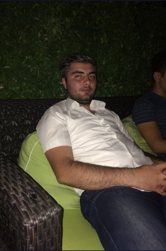  34479257  Xakan, 34 ,    