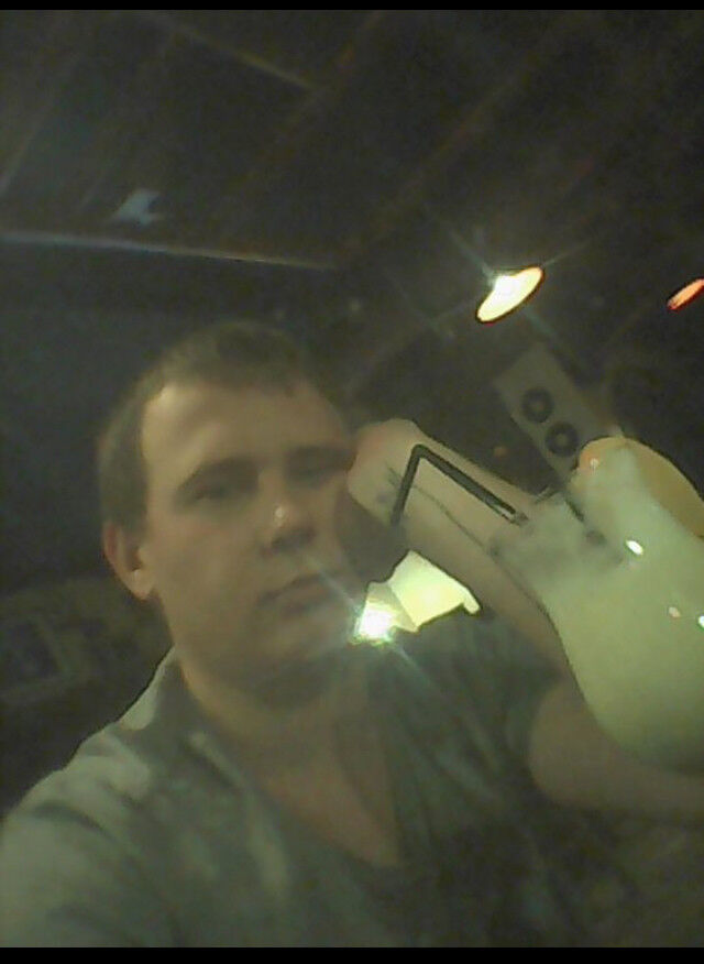  13508037  Borik, 30 ,    