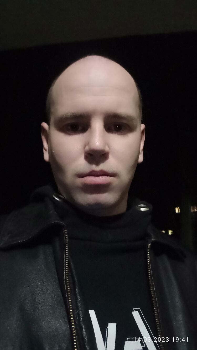  33199357  Twerdochkleb, 41 ,    