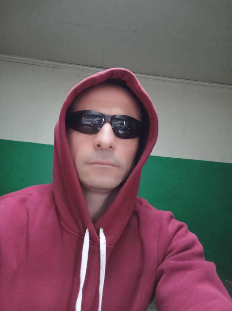  39578277  , 42 ,    