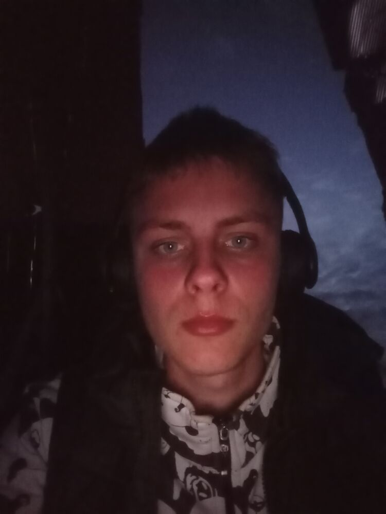  54734857  Daniel, 24 ,    