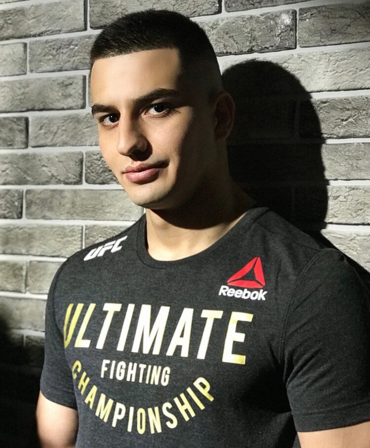  33782127  SARDOR, 38 ,    