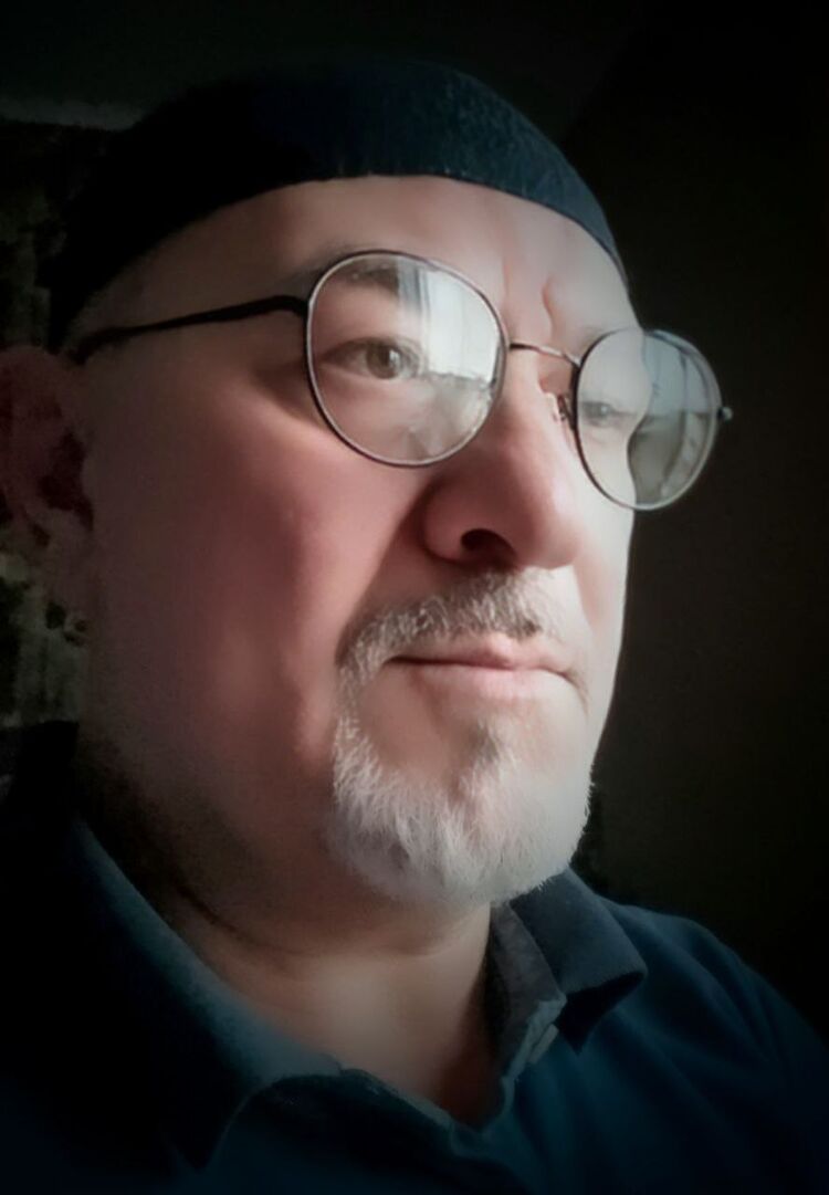 ���� 55107427 ������� Eugene, 56 ���, ���� ���������� � ������������