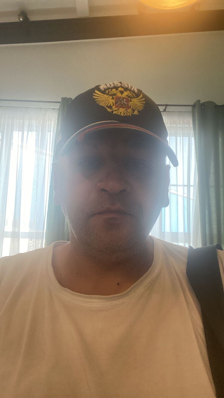  36589737  , 44 ,    