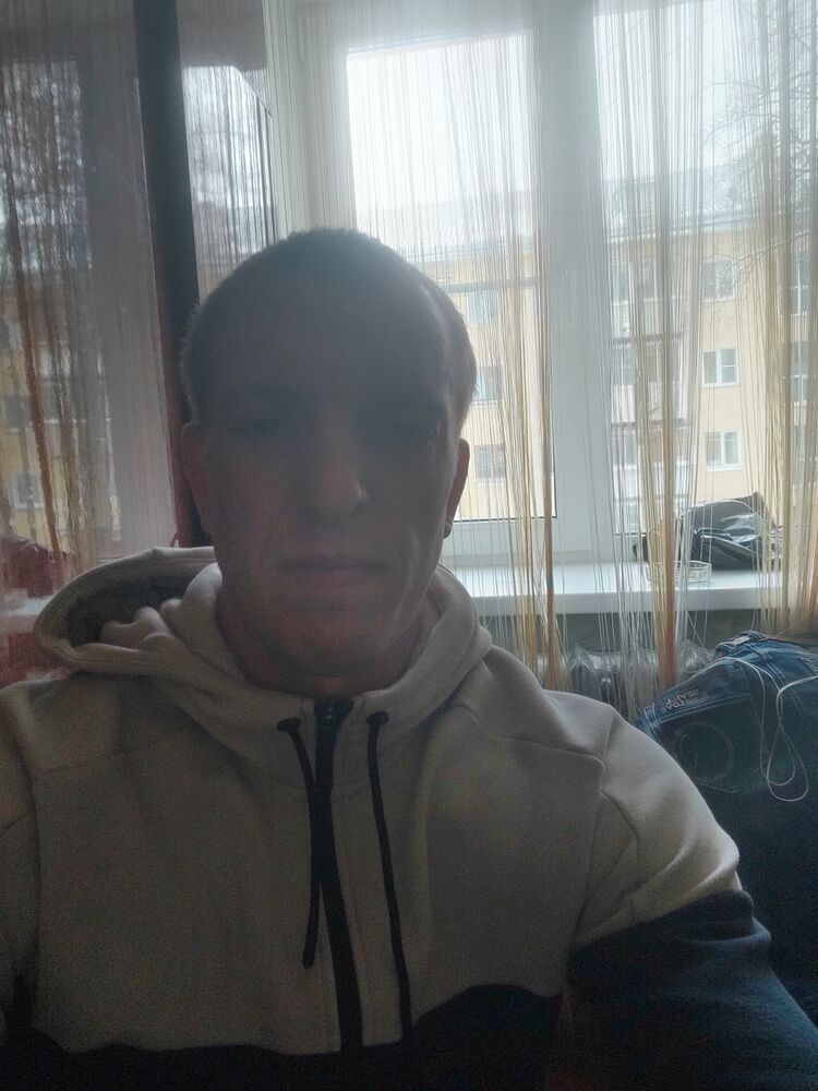  45893777  , 34 ,    