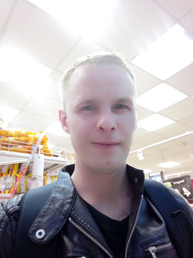  43164757  , 32 ,    