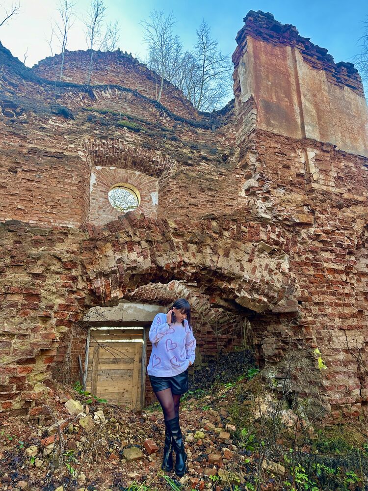  54600767  Lesja, 35 ,    