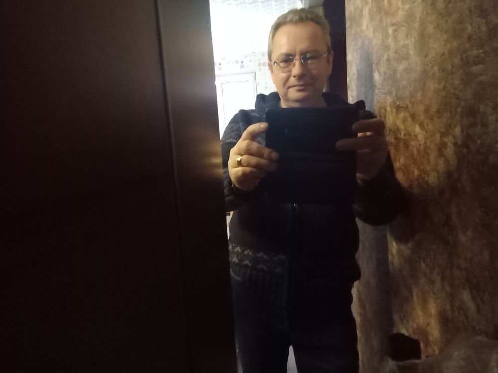  23196037  Valeriy, 59 ,    
