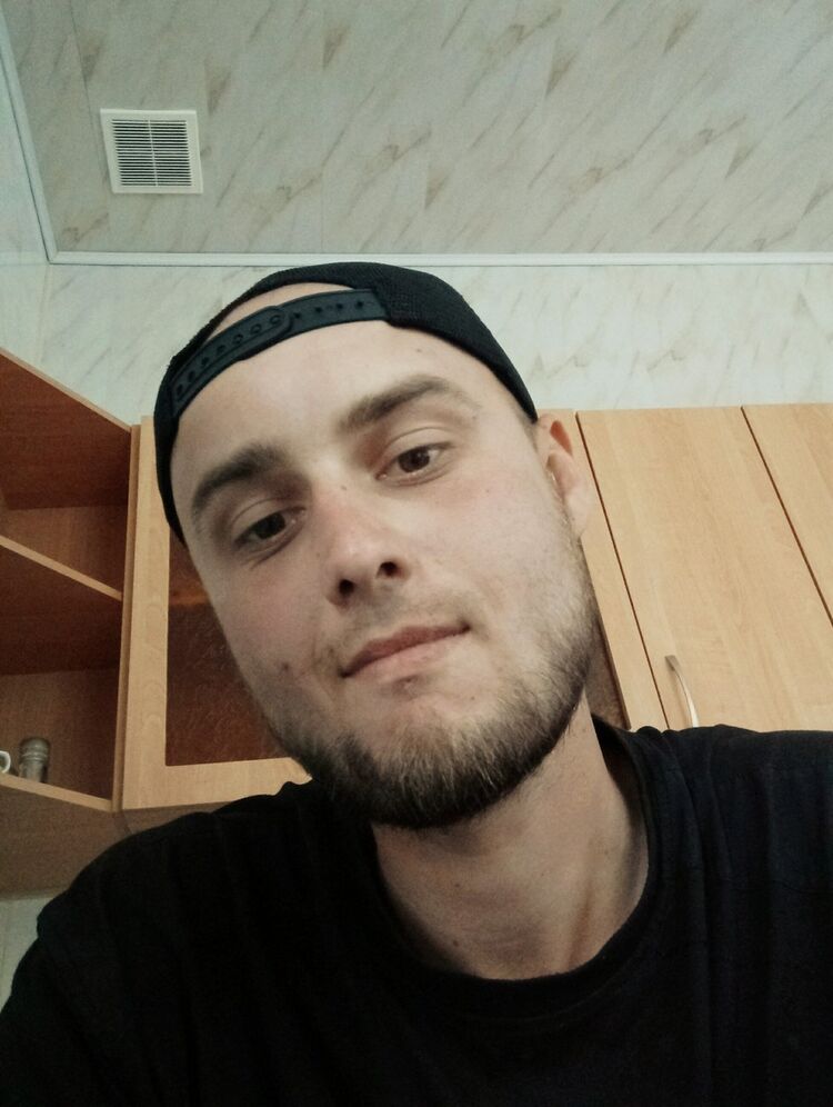  16205117  Alexander, 38 ,     