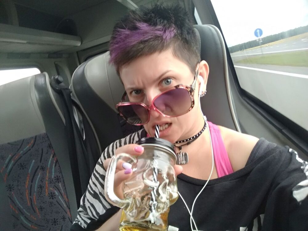  17056087  , 43 ,    