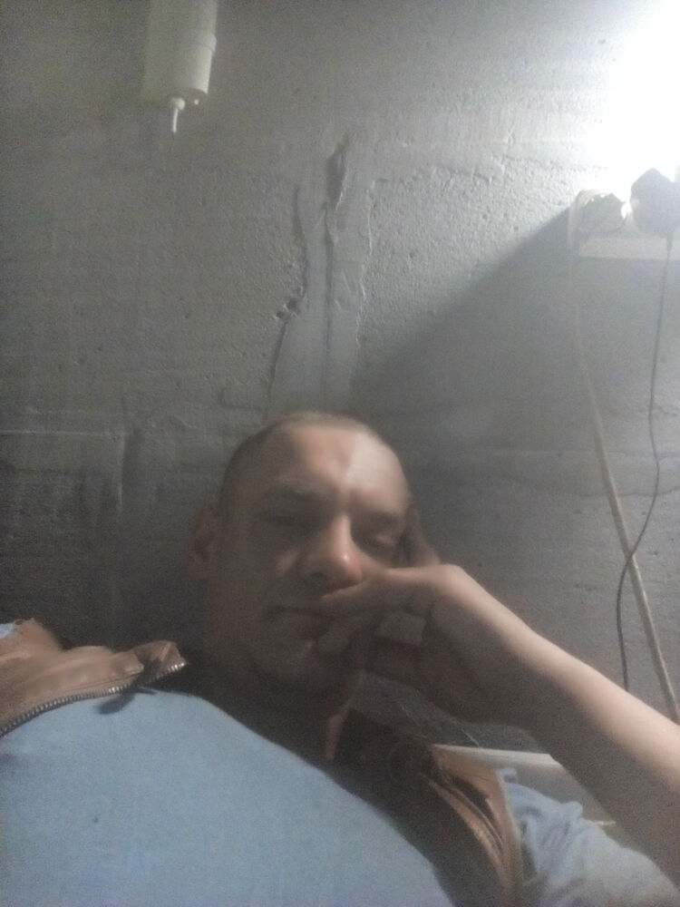  22826407  , 36 ,    