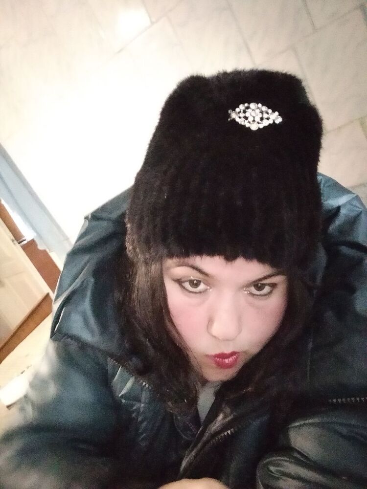  32934777  Tamara, 39 ,    