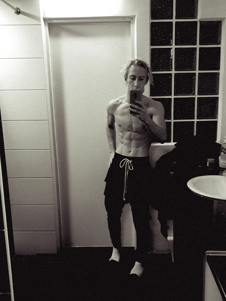 ���� 32167767 ����� �����, 25 ���, ���� ���������� � �����-����������