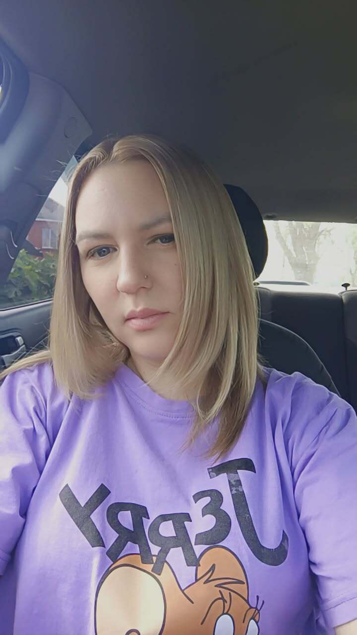  52717077  , 37 ,    