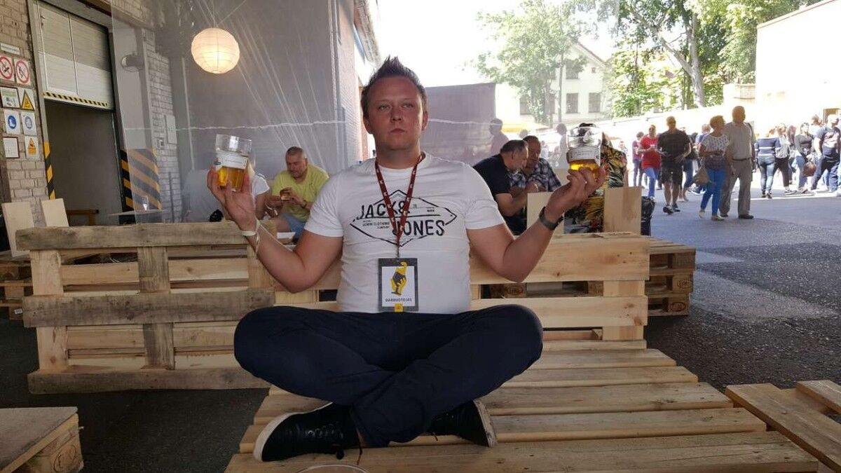  ,   Lukas, 36 ,   ,   , c 