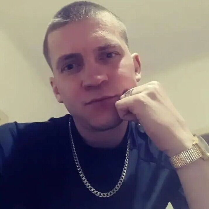  45353497  , 33 ,    