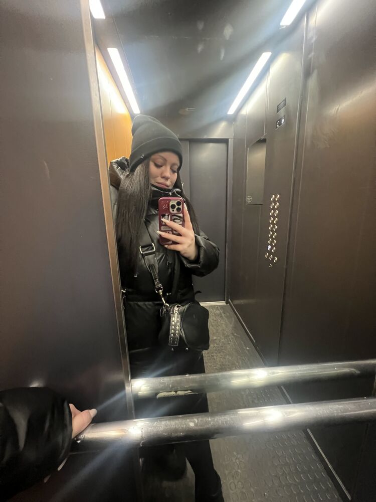  49738437  , 29 ,    