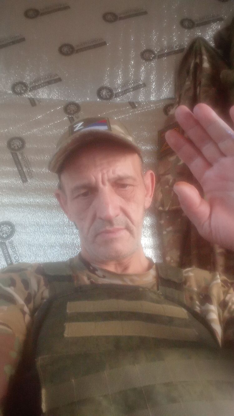  47662977  , 52 ,    