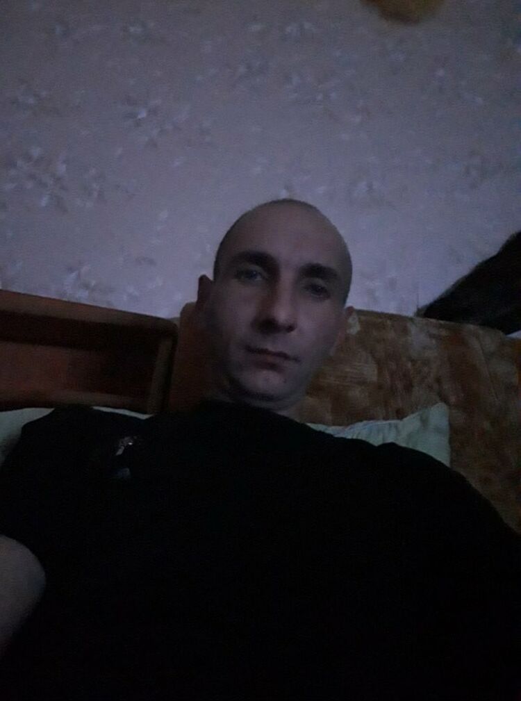  25445257  Dmitry, 39 ,     