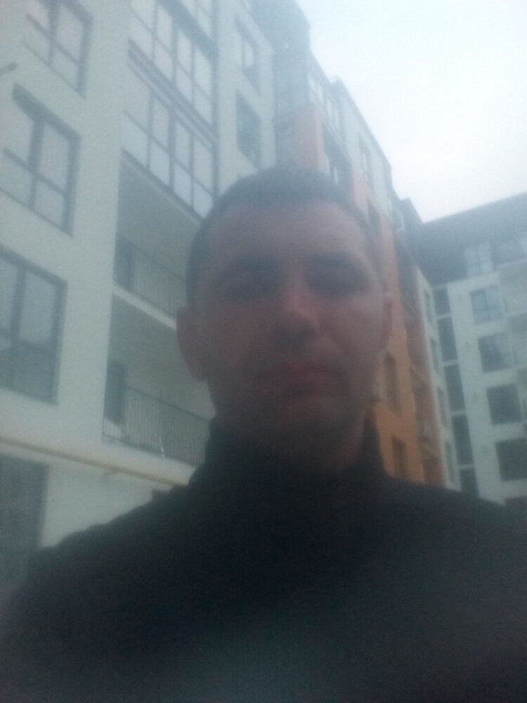  ,   Ihor, 34 ,   ,   , c 