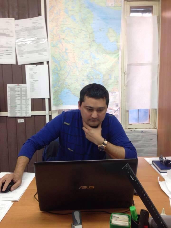  30427607  Ruslan, 46 ,    