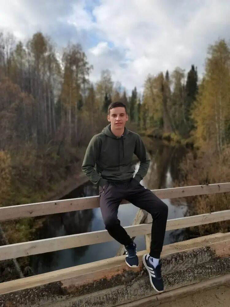  31355417  Aleksandr, 25 ,    -