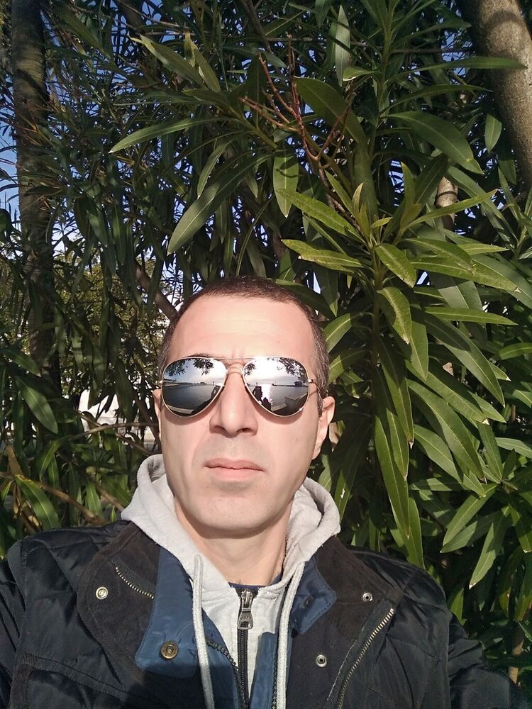  10940497  , 49 ,    