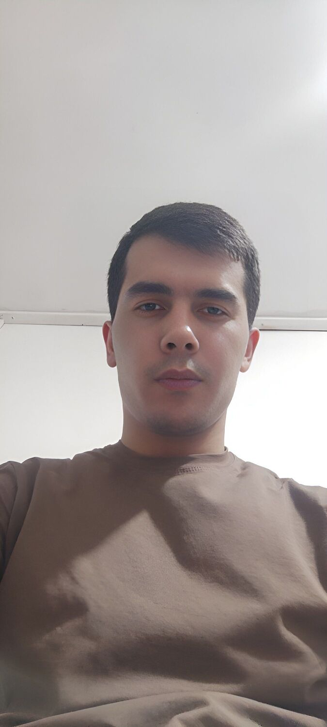  41921747  , 28 ,    