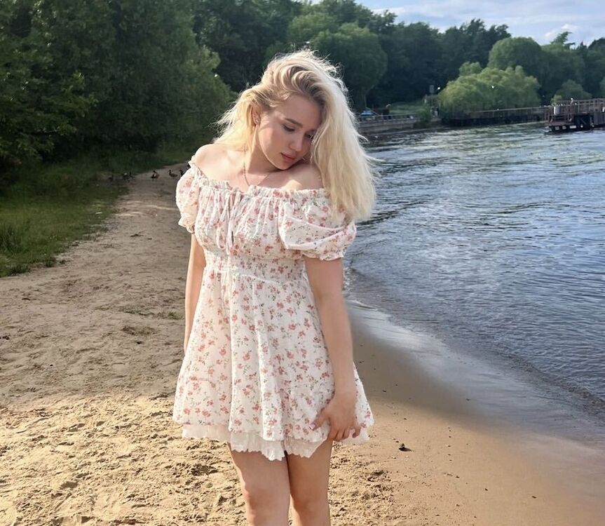  ,   , 19 ,     , c 