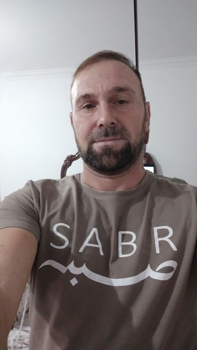  46370317  Saib, 39 ,    