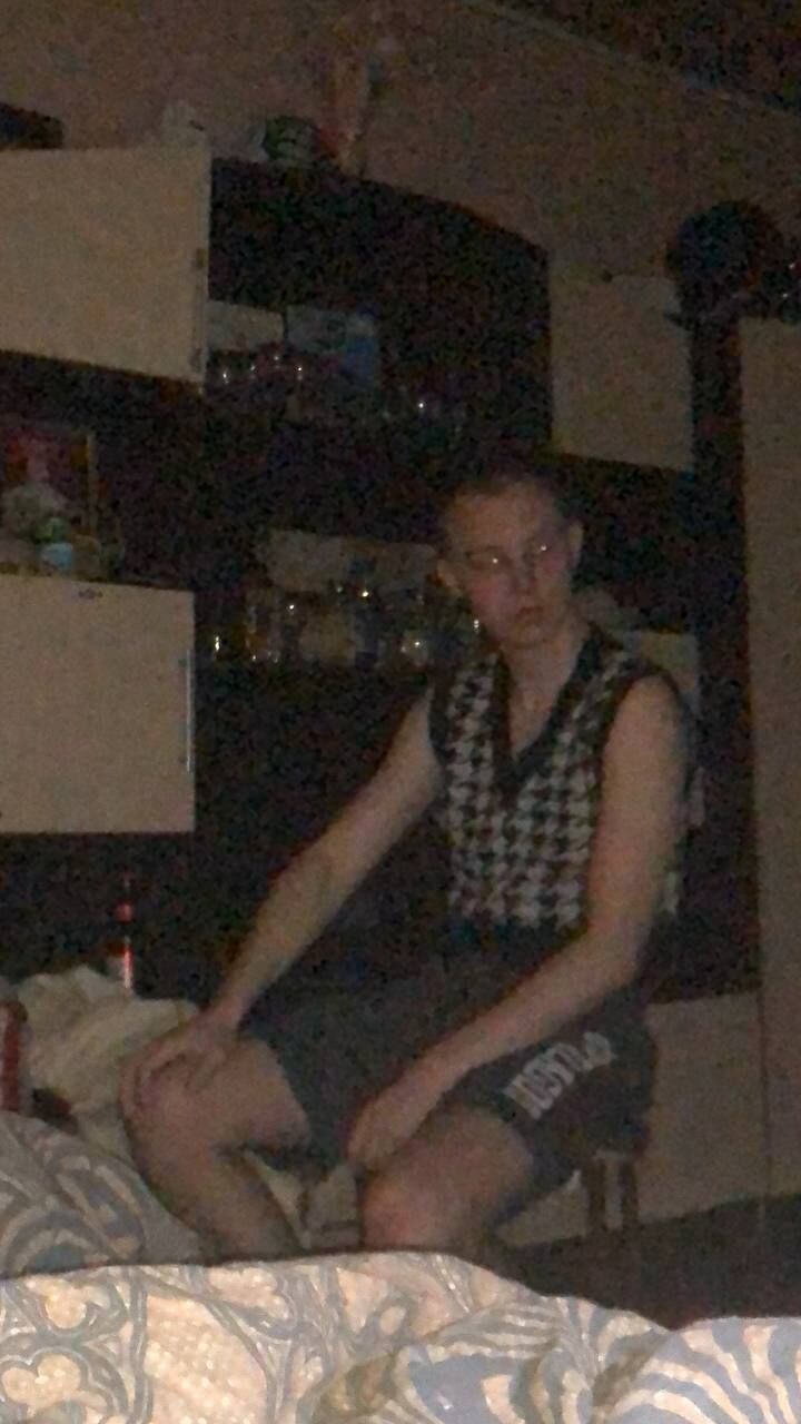  31776787  Daniil, 23 ,    