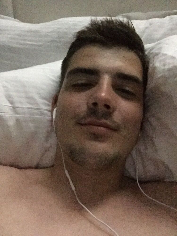  26421587  , 28 ,    