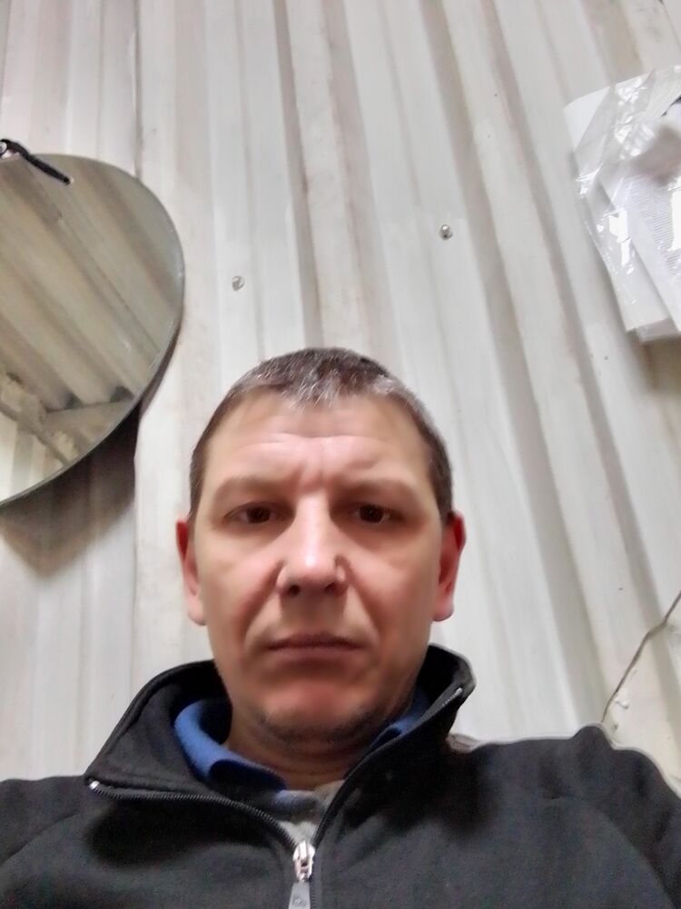  ,   Vladimir, 43 ,   ,   