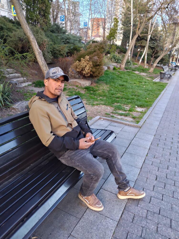  --,   , 28 ,   ,   