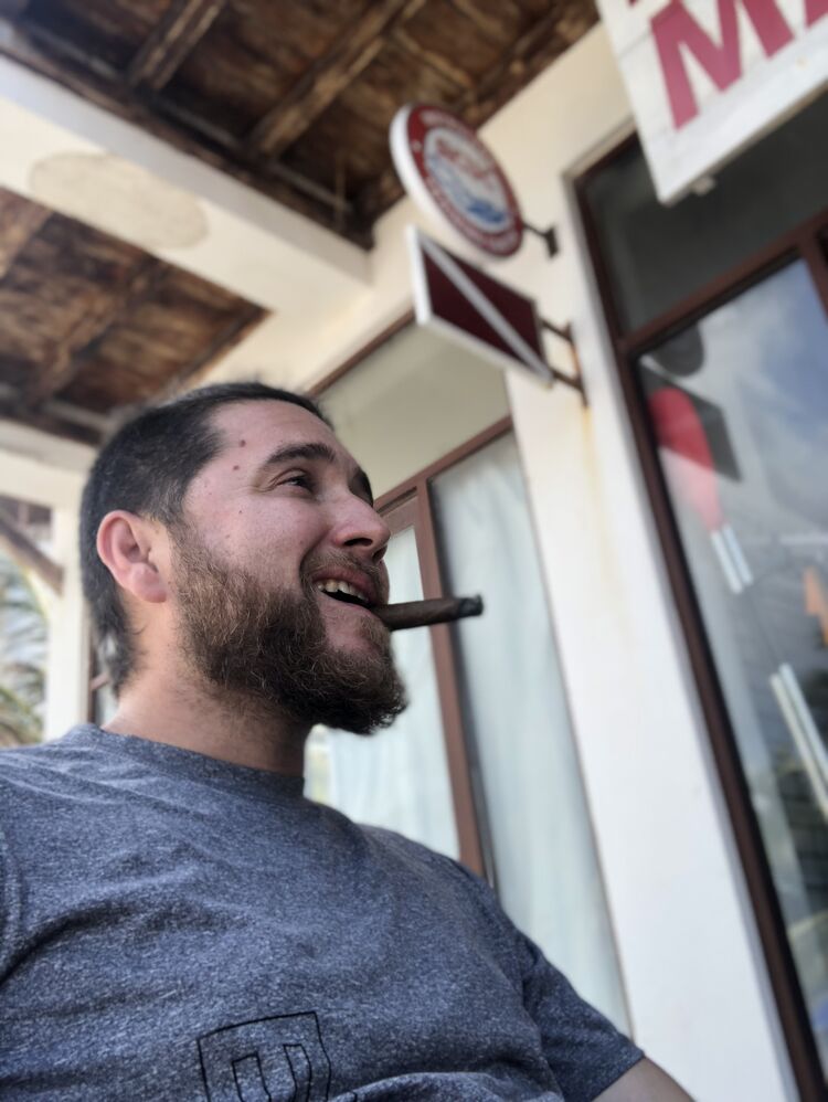  25296897  Max, 35 ,    Jacksonville