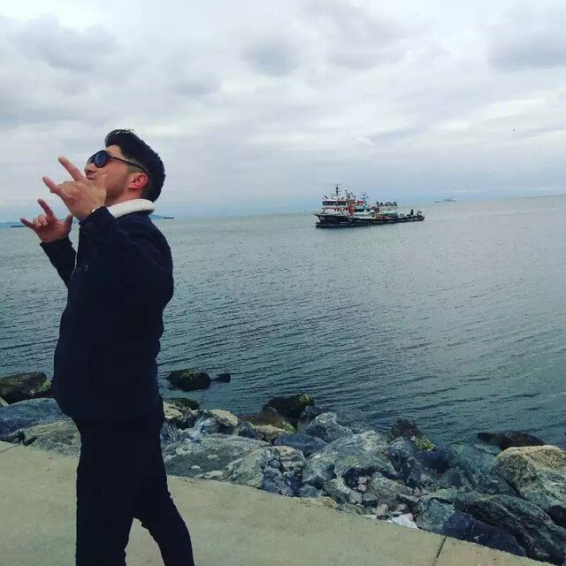 ,   Amir, 32 ,   ,   