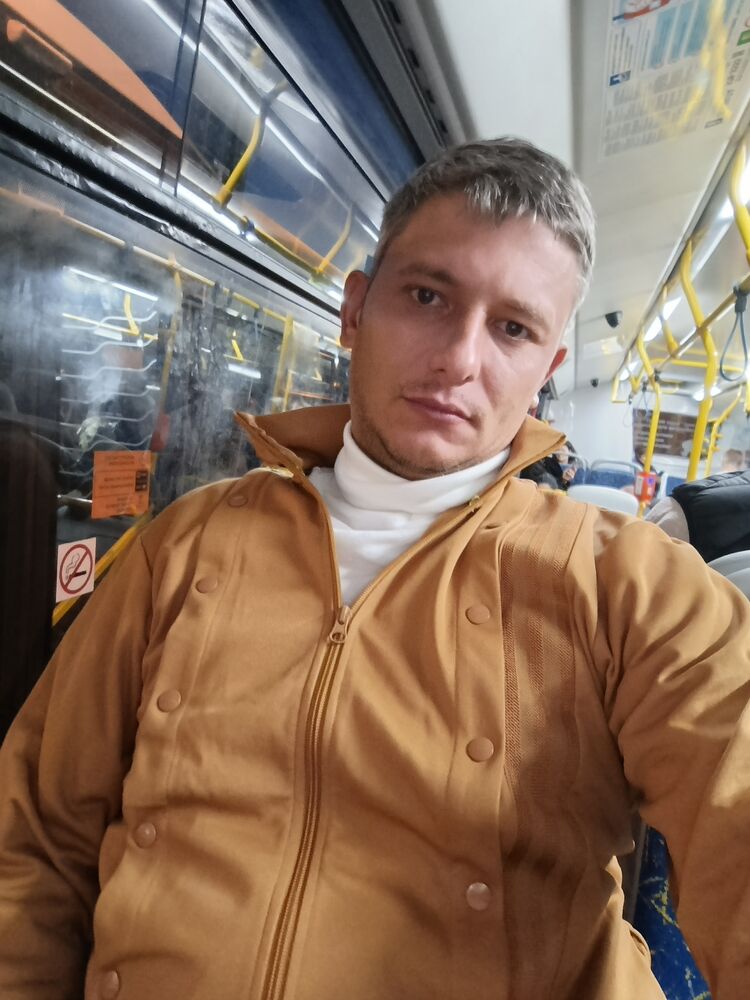  52424177  , 36 ,    -