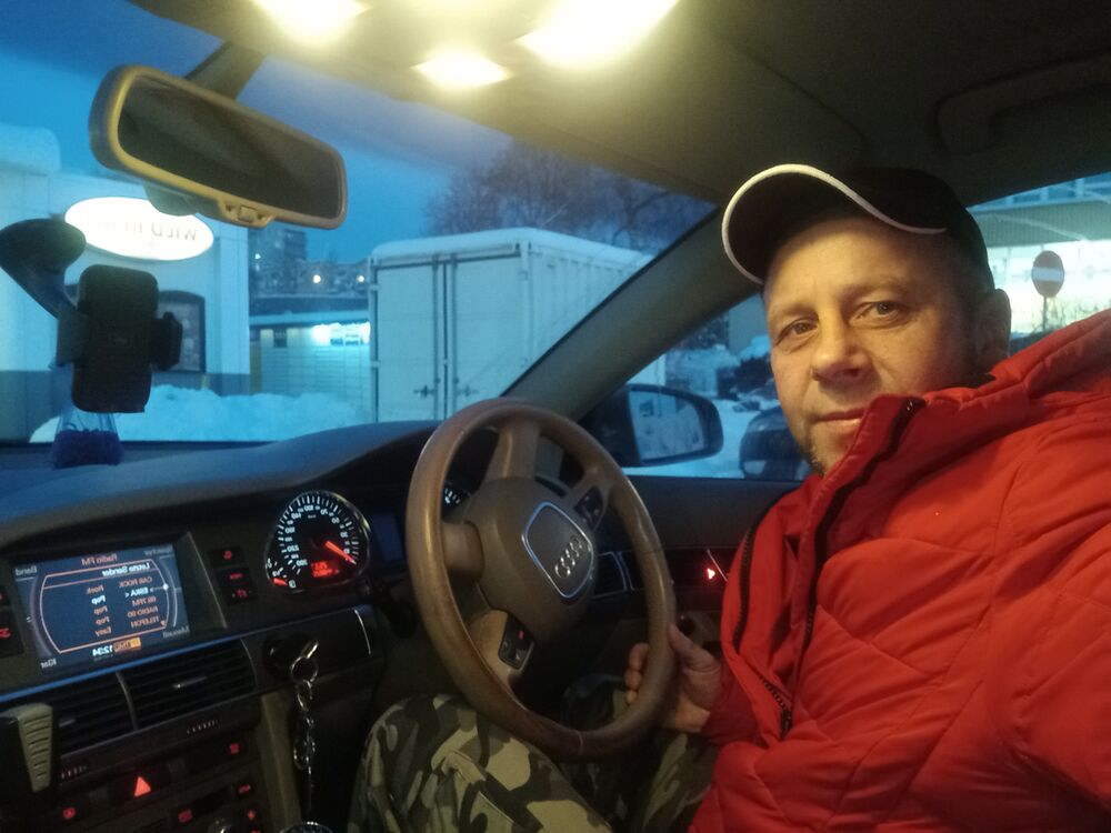 32037397  IGor, 42 ,    