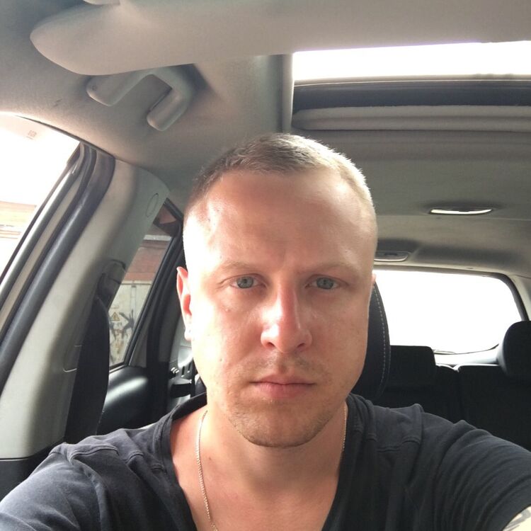  42107757  , 37 ,    