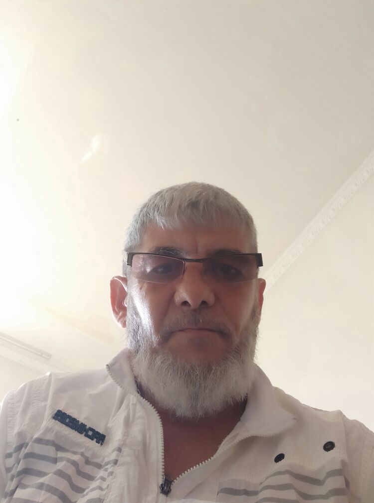  28175957  Homich, 56 ,    