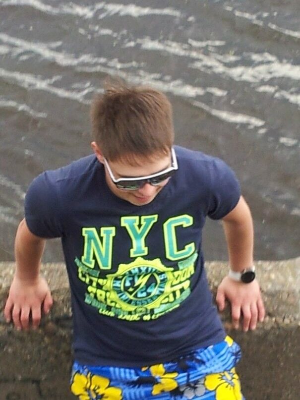 ���� 8303177 ������� �������, 33 ����, ���� ���������� � �����