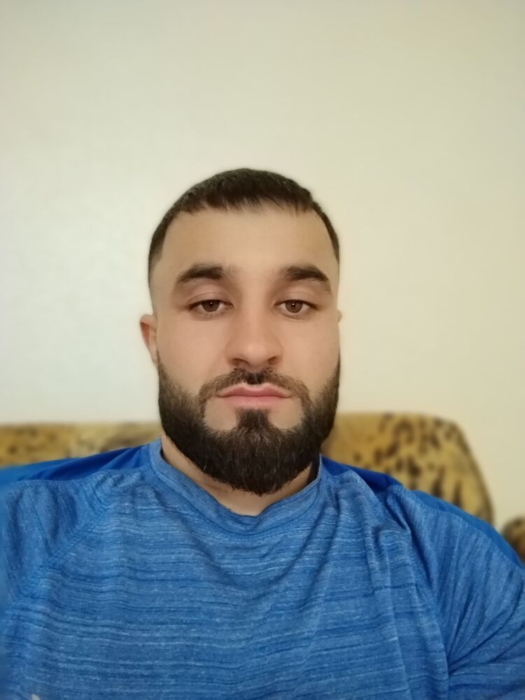  51749857  Ruslan, 32 ,    