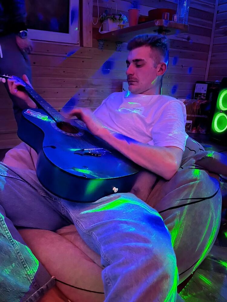  ,   , 29 ,   